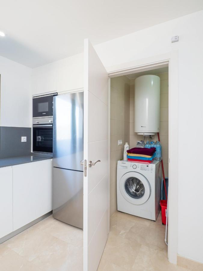 2306 - Brand New Apt, Walking Distance To Beach! Касарес Экстерьер фото